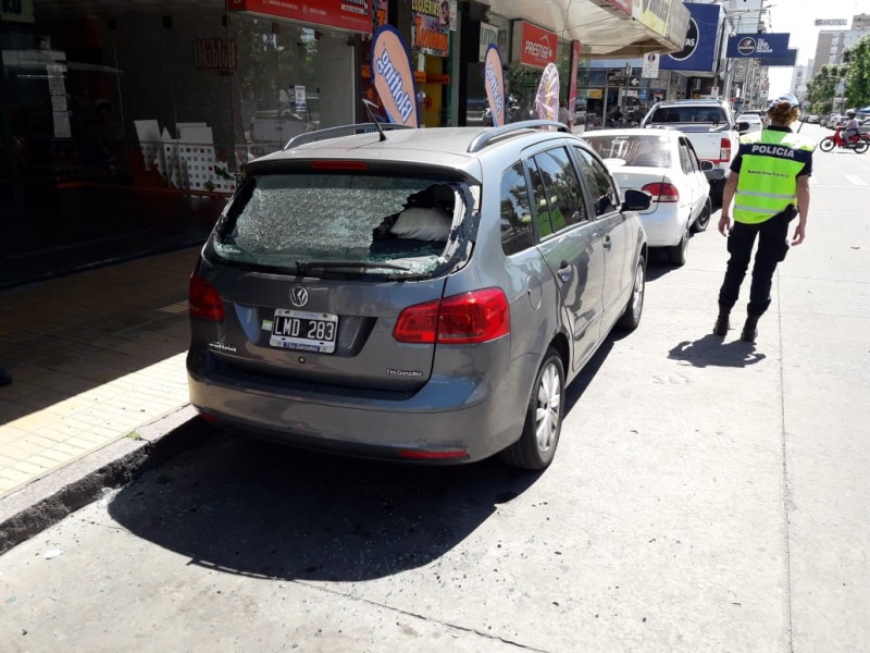 Pudo ser tragedia: se solt mampostera de un edificio cntrico